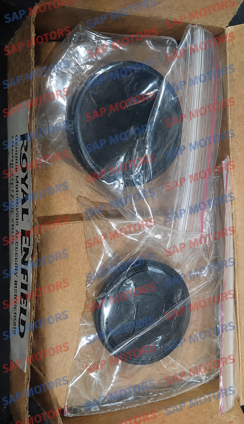Black Oil Filler Cap – Royal Enfield – 1990218