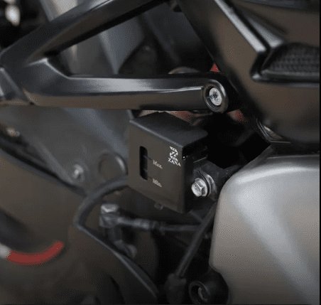 Zana Rear Fluid Reservoir Cover for Pulsar NS400z ZI-8250