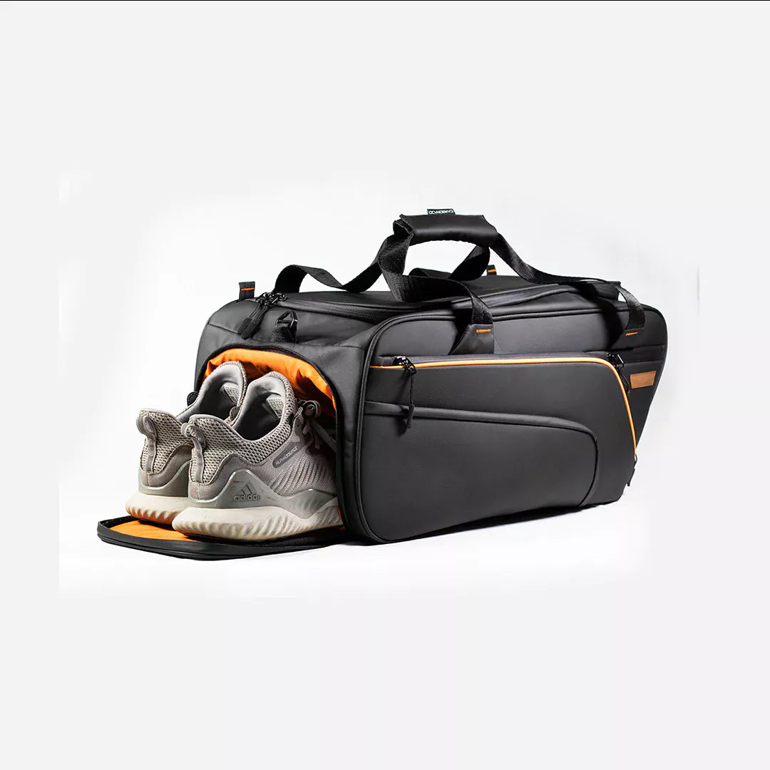 Duffle by Carbonado