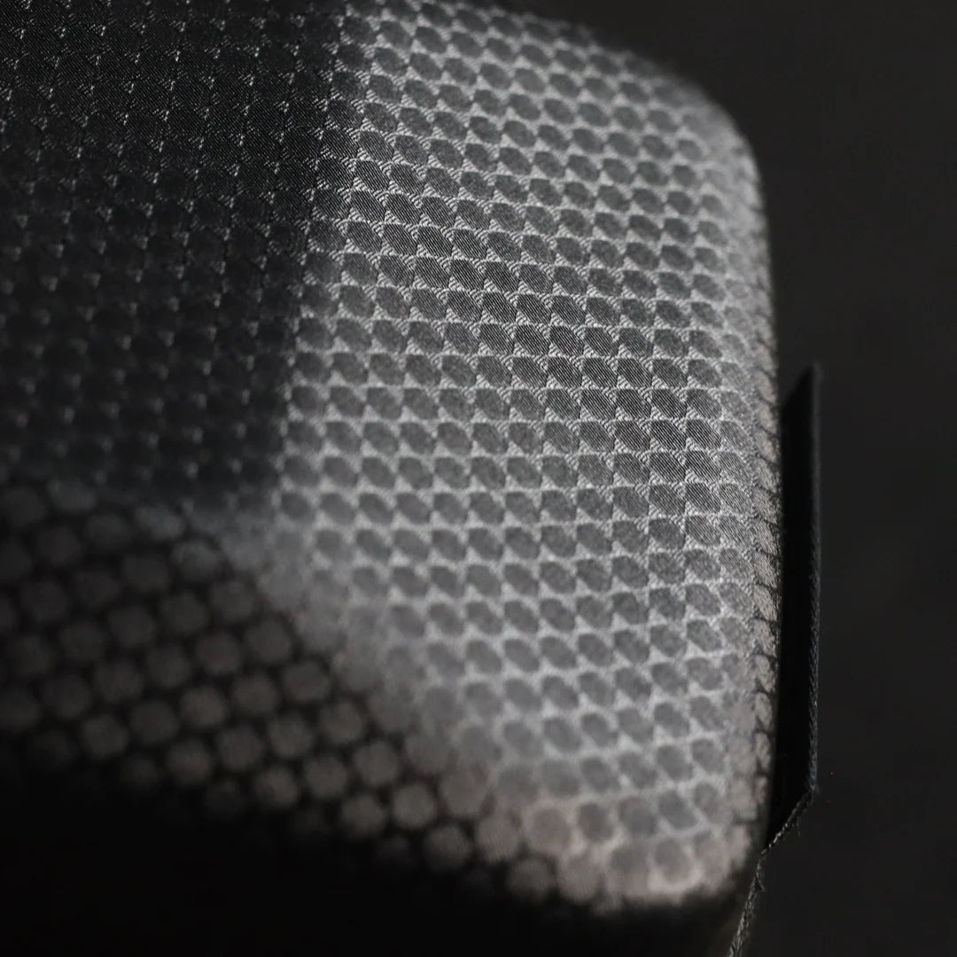 Cube Black Edition By Carbonado