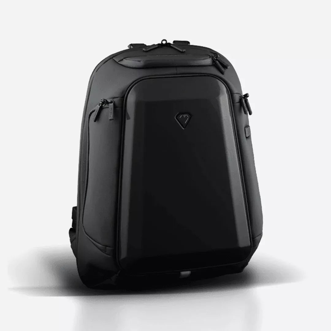 GT3 backpack by Carbonado