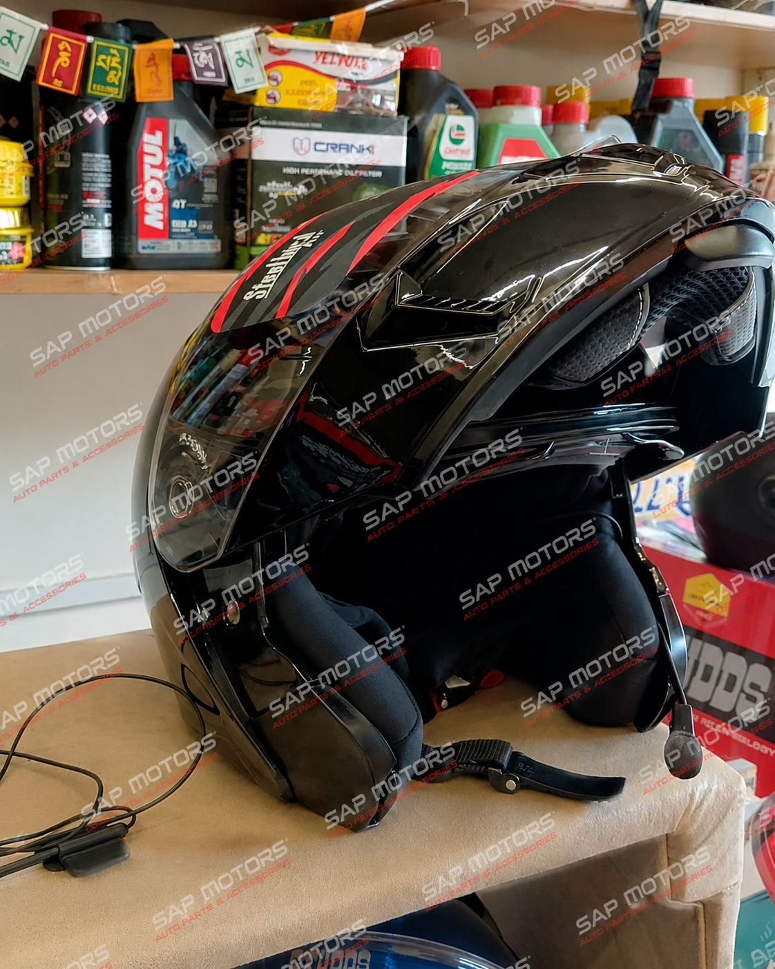 Steelbird SBA-20 Bluetooth Smart Flip-Up Helmet – Glossy Black