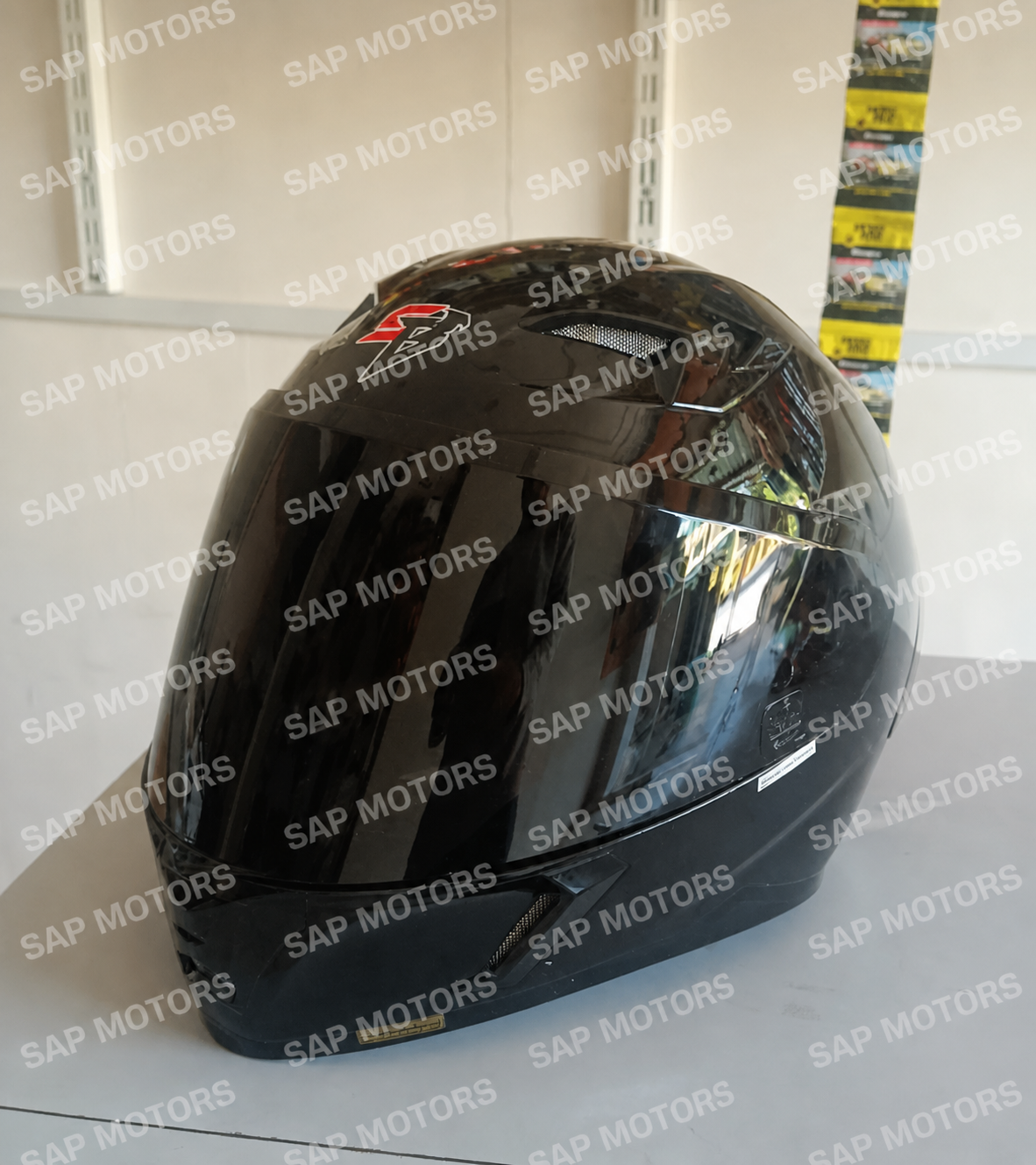 Steelbird SBA-11 ISS LT Glossy Black Full Face Helmet – ISI Certified