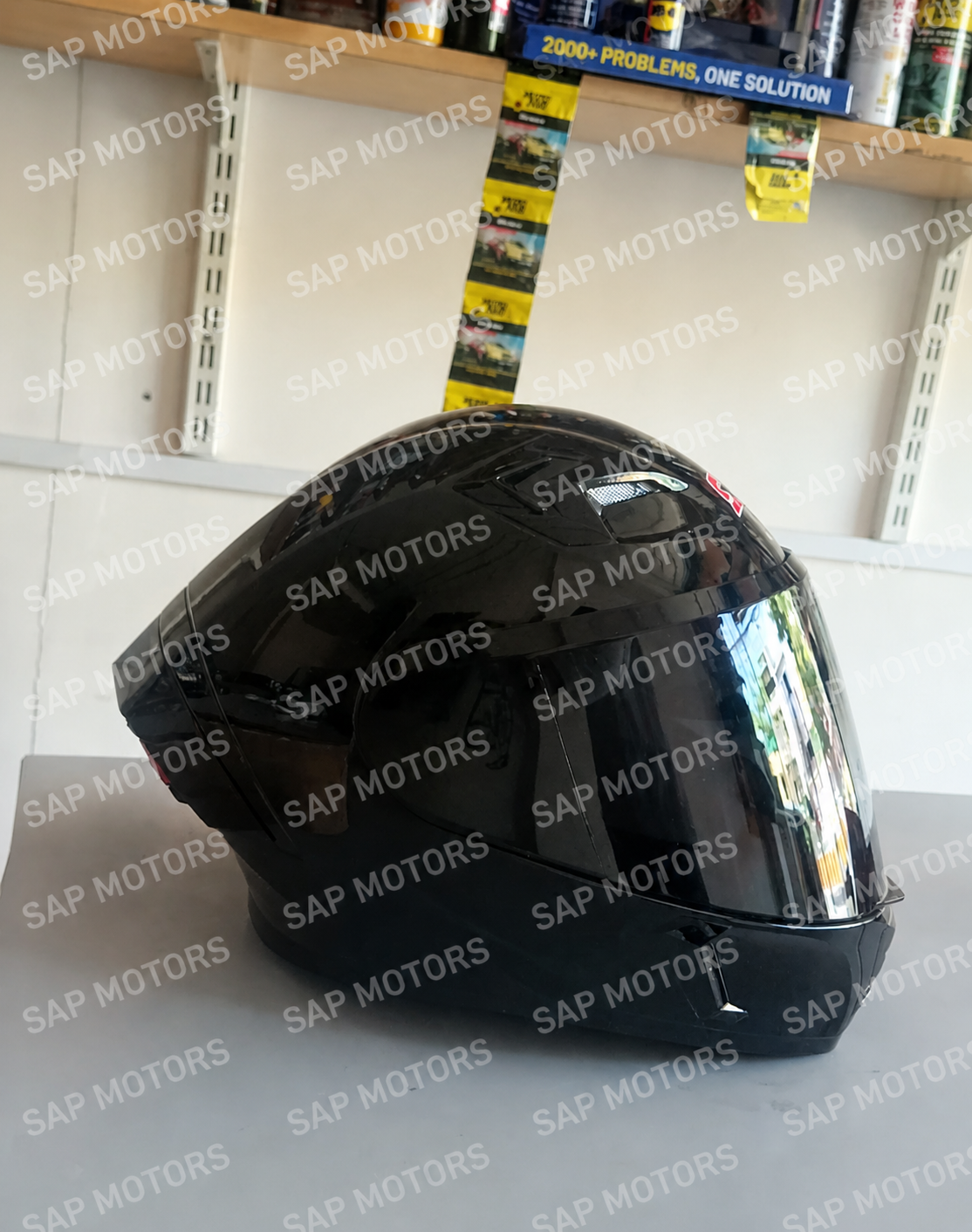 Steelbird SBA-11 ISS LT Glossy Black Full Face Helmet – ISI Certified