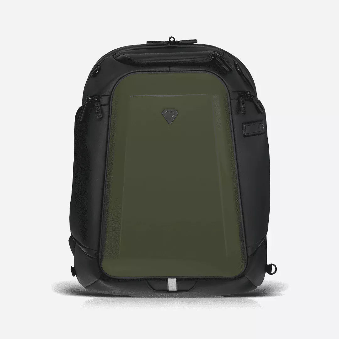 GT3 backpack by Carbonado
