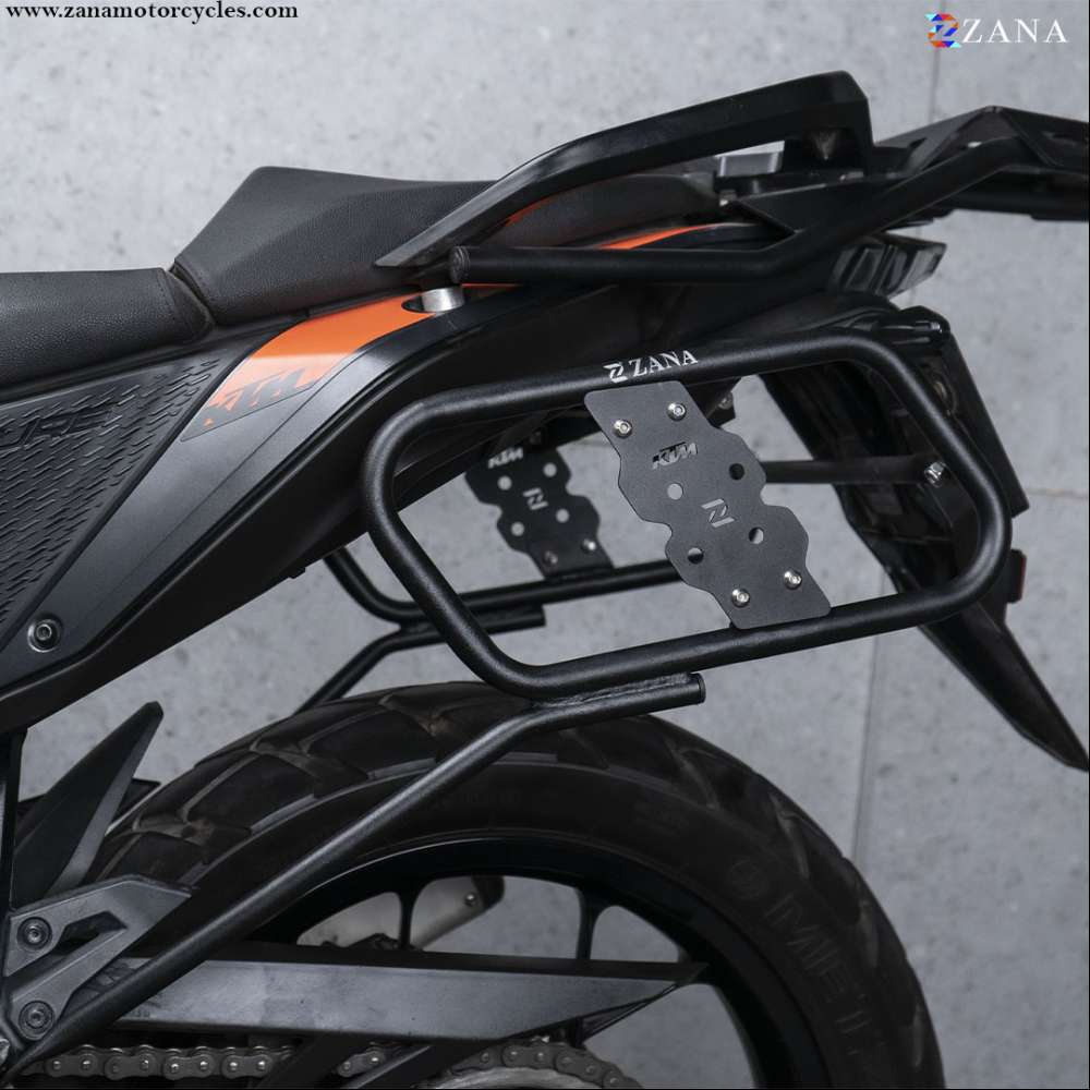 Saddle Stay Black with Jerry Can Mounting