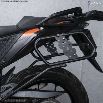 Saddle Stay Black with Jerry Can Mounting