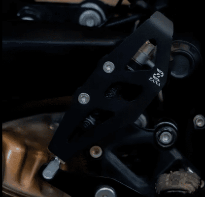 Zana Master Cylinder Cover for Guerrilla 450 without Logo (Black) - Type-1 ZI-8430