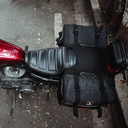 harey davidson bike with saddle bag top view 1
